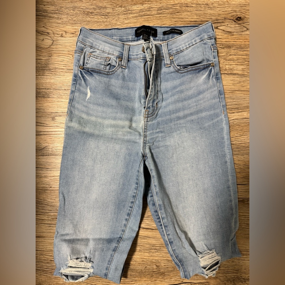KENDALL & KYLIE | Kontour high rise jeans